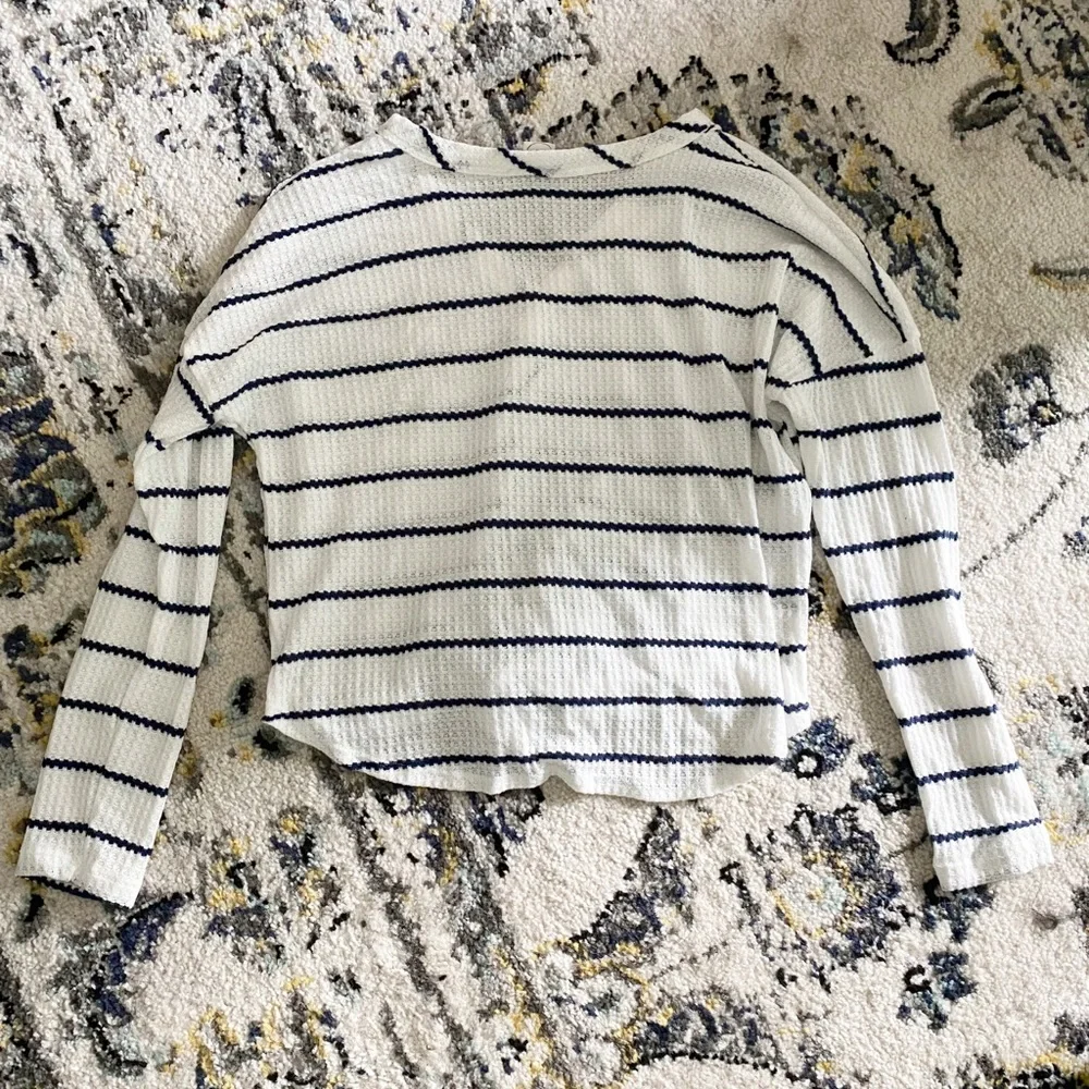 White And Blue Striped Tie Long Sleeve Shirt Womens XS - Picture 2 of 2